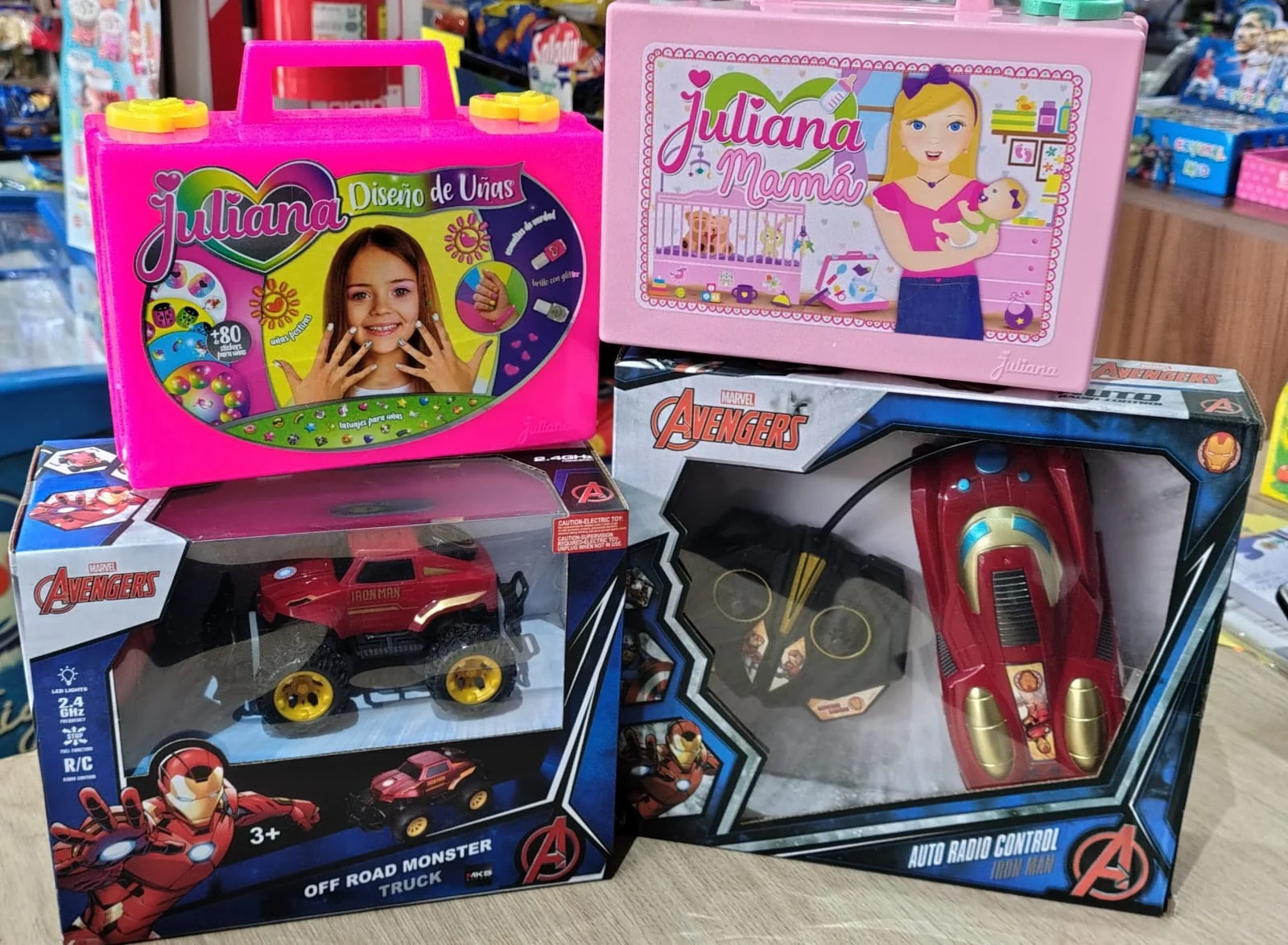 Valijitas Juliana y autos Marvel RC en Monte Tinta